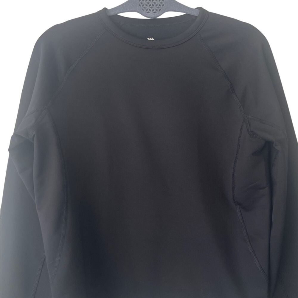 All in‎ Motion Men's Black Long Sleeve Layering Athletic Shirt Medium